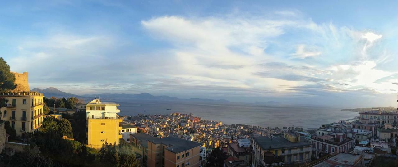 Appartamento Panoramico "Il Glicine" Neapel Exterior foto
